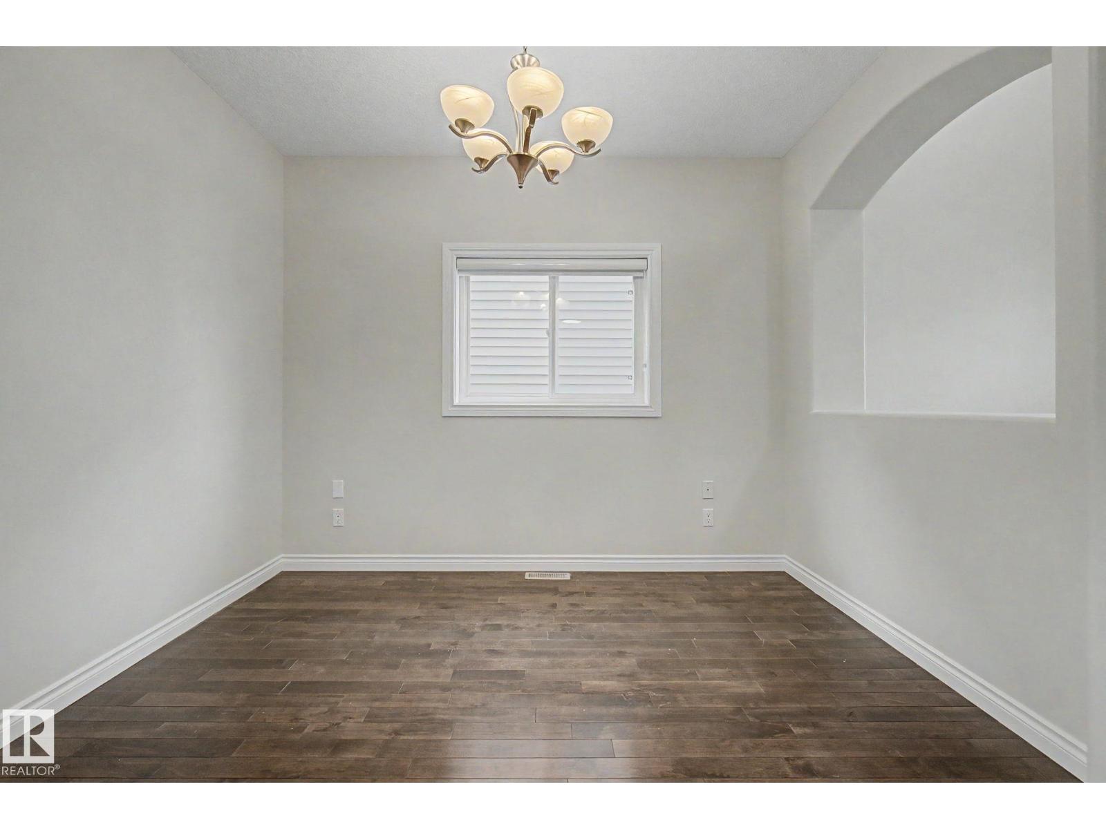 6016 10 Av SW, Edmonton, Alberta  T6X 0M3 - Photo 7 - E4502231