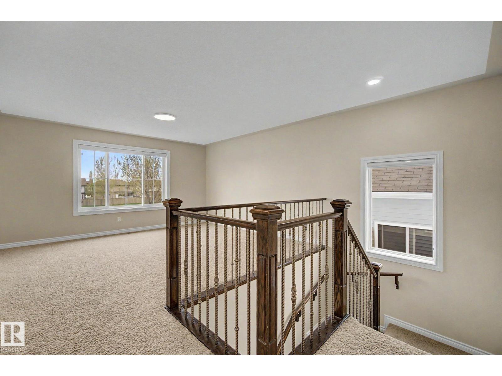 6016 10 Av SW, Edmonton, Alberta  T6X 0M3 - Photo 23 - E4502231