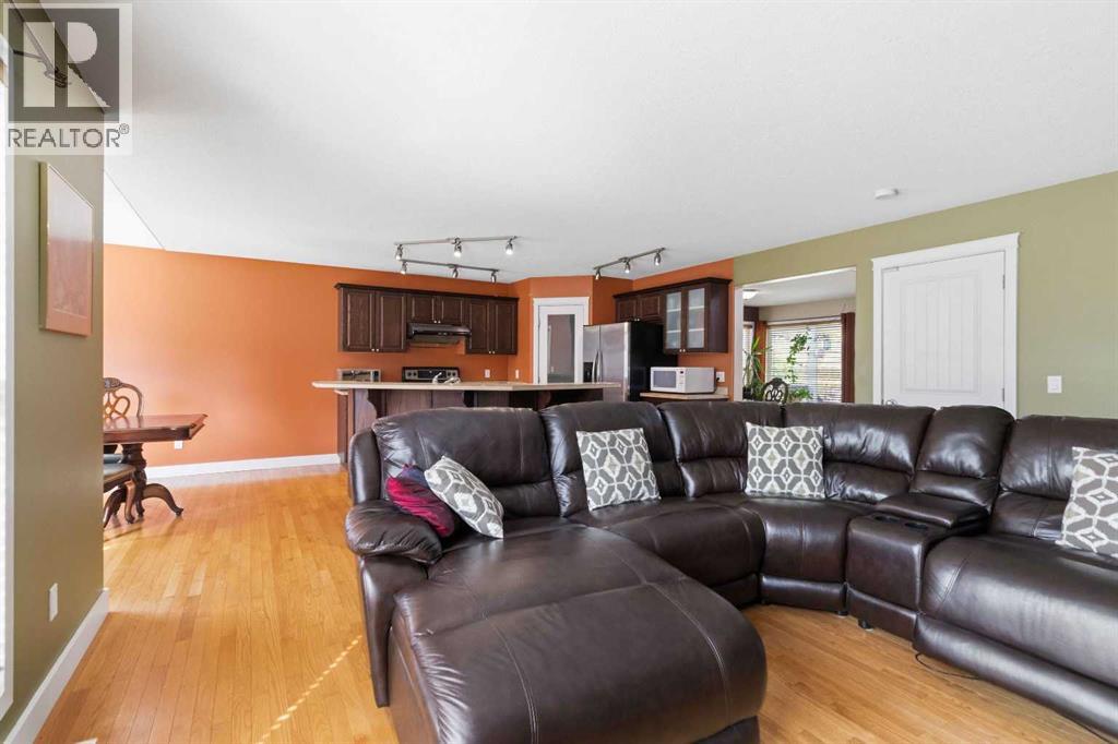 153 Trillium Road, Fort Mcmurray, Alberta  T9K 0H4 - Photo 6 - A2316865