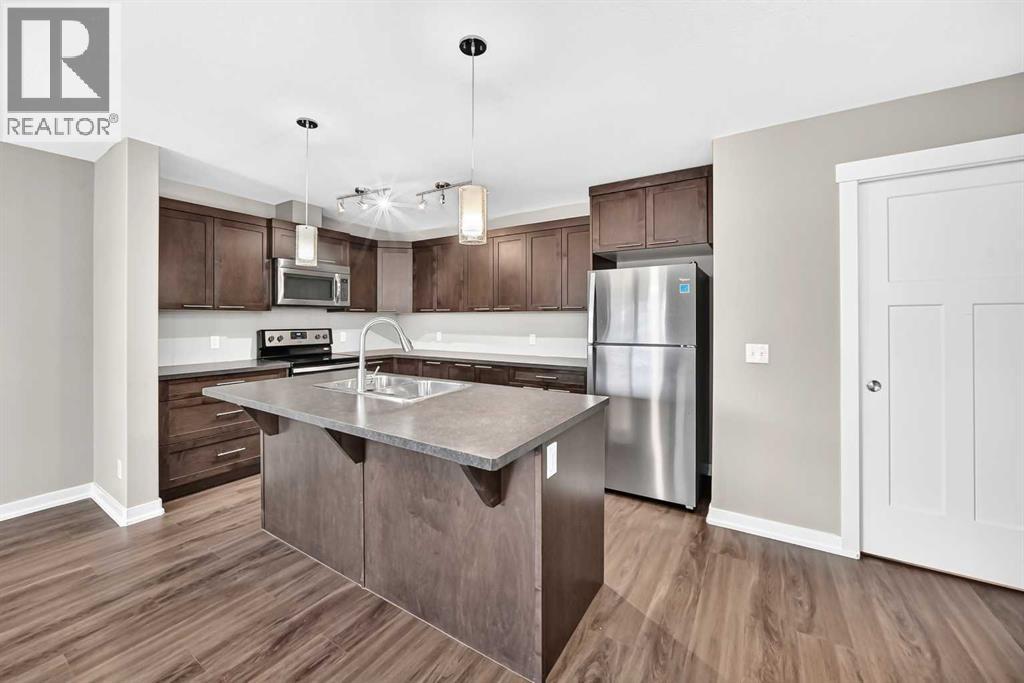909 Skyview Ranch Grove NE, Calgary, Alberta  T3N 0R7 - Photo 5 - A2325414