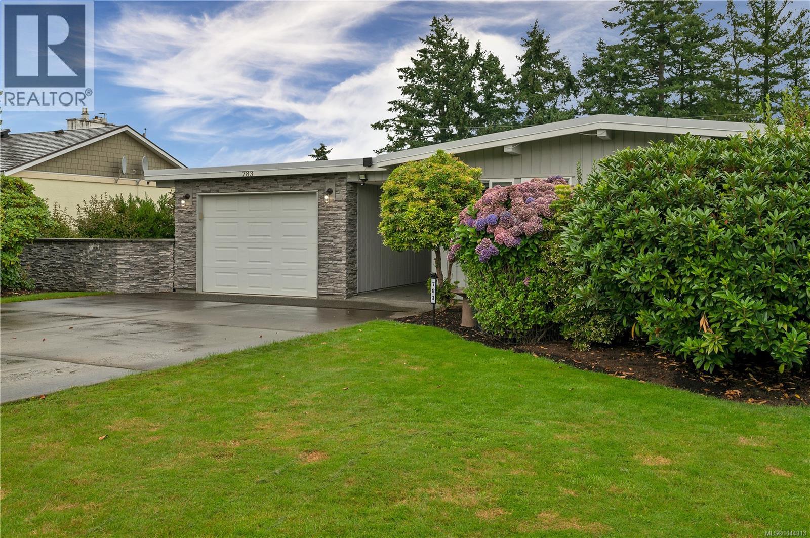783 Galerno Rd, Campbell River, British Columbia  V9W 1H9 - Photo 2 - 1044913