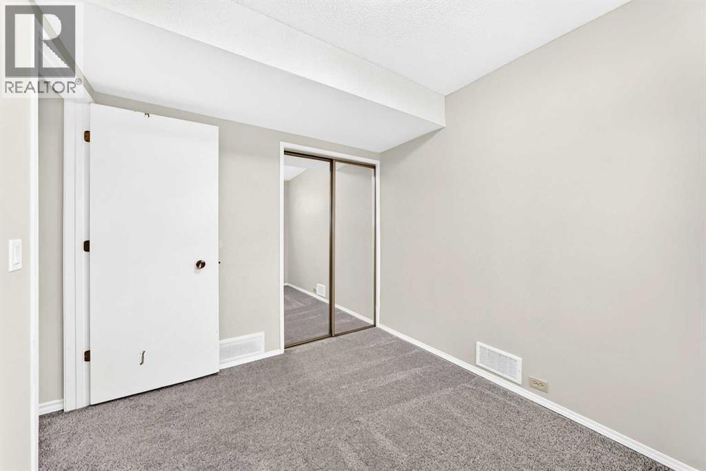 4 Marbrooke Circle NE, Calgary, Alberta  T2A 2W4 - Photo 30 - A2331330