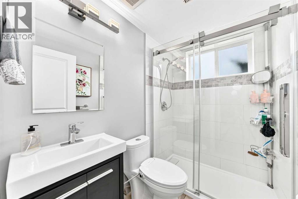 4 Marbrooke Circle NE, Calgary, Alberta  T2A 2W4 - Photo 31 - A2331330