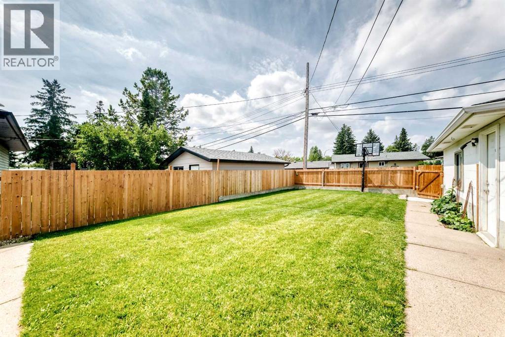 4 Marbrooke Circle NE, Calgary, Alberta  T2A 2W4 - Photo 41 - A2331330
