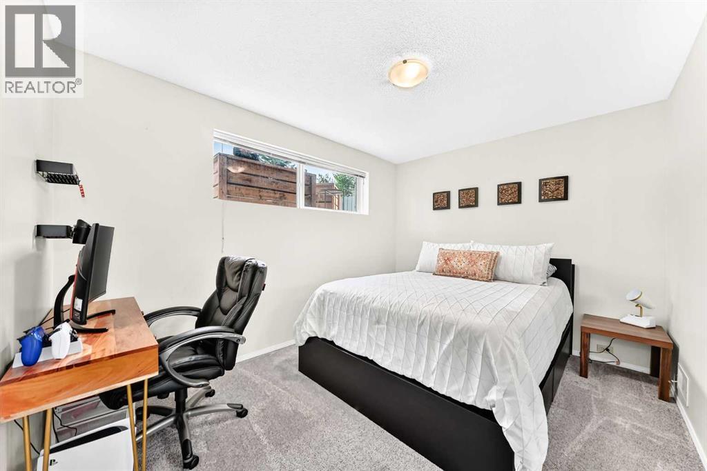 4 Marbrooke Circle NE, Calgary, Alberta  T2A 2W4 - Photo 27 - A2331330