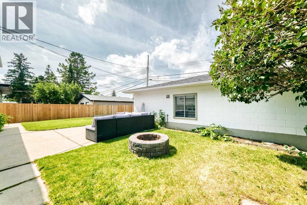 4 Marbrooke Circle NE, Calgary, Alberta  T2A 2W4 - Photo 38 - A2331330