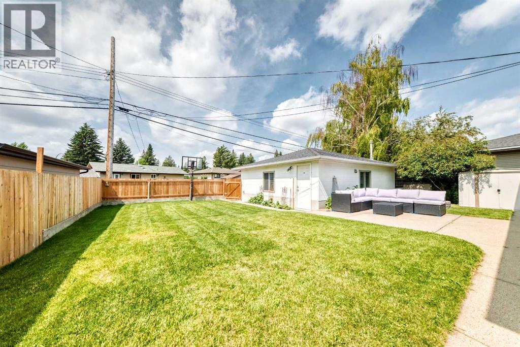 4 Marbrooke Circle NE, Calgary, Alberta  T2A 2W4 - Photo 42 - A2331330