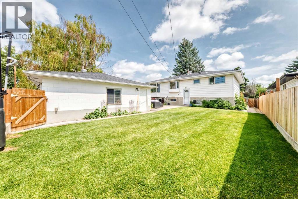 4 Marbrooke Circle NE, Calgary, Alberta  T2A 2W4 - Photo 43 - A2331330