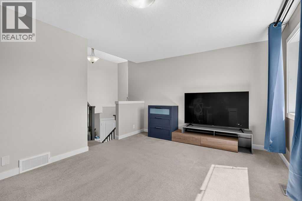 230 Evermeadow Avenue SW, Calgary, Alberta  T2Y 4X2 - Photo 20 - A2333381