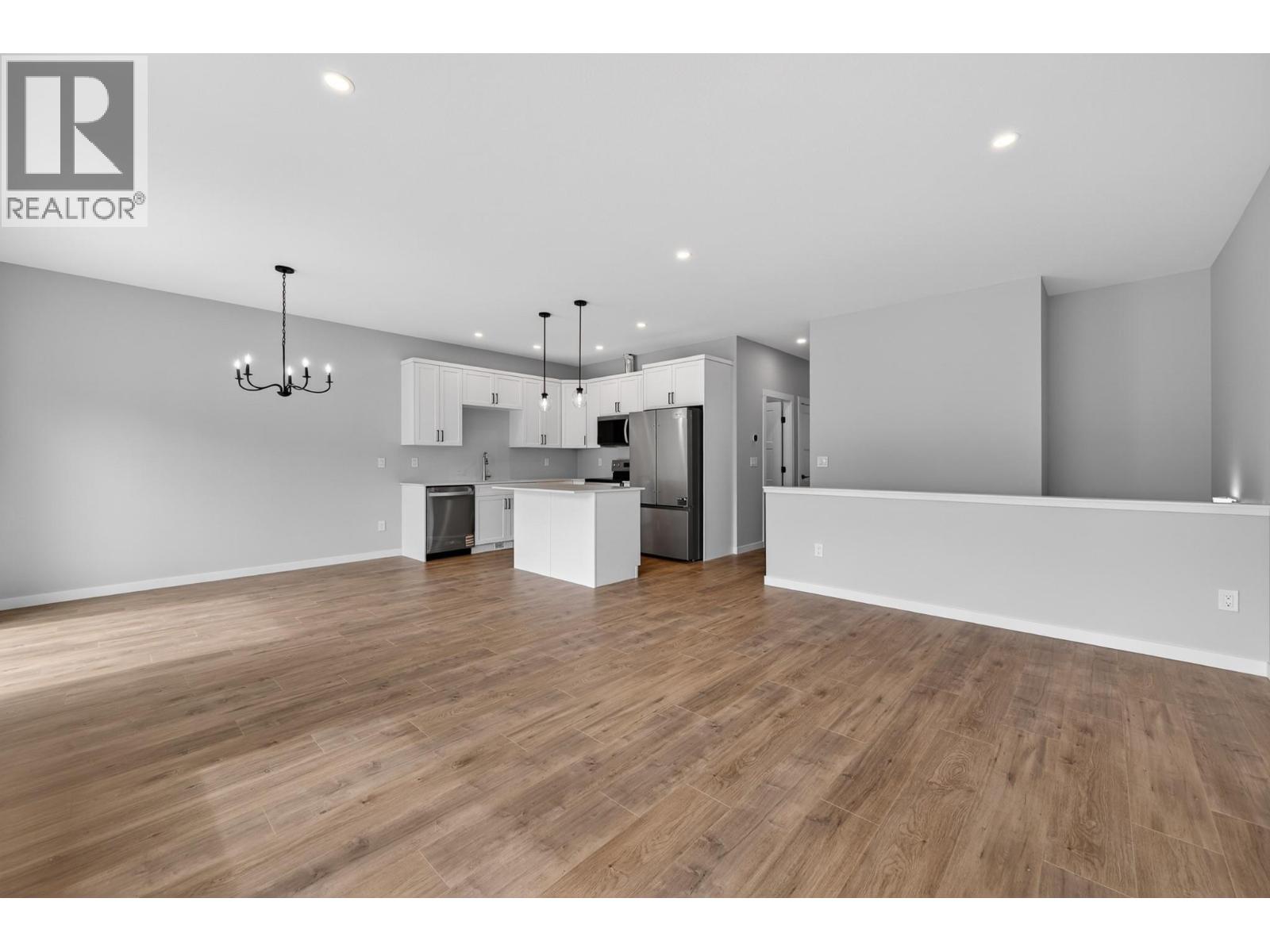 3279 B Schubert Road, Kamloops, British Columbia  V2B 6Y4 - Photo 9 - 10394980