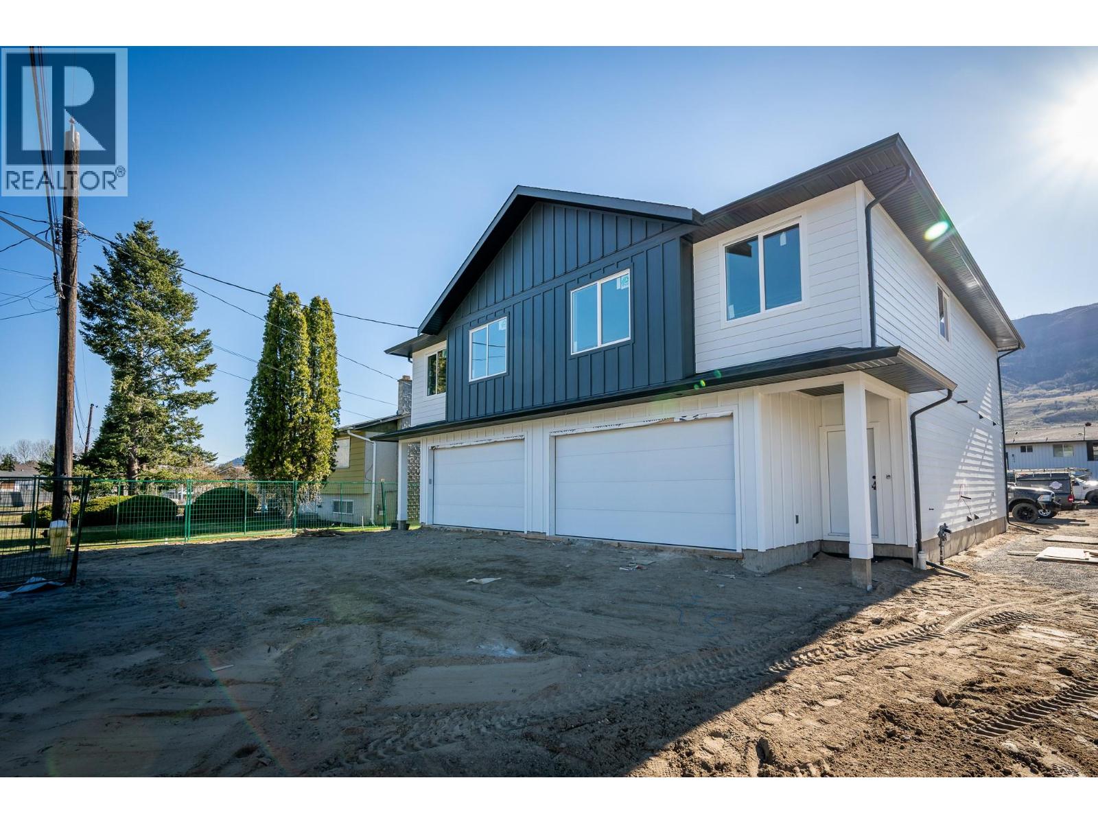 3279 B Schubert Road, Kamloops, British Columbia  V2B 6Y4 - Photo 2 - 10394980