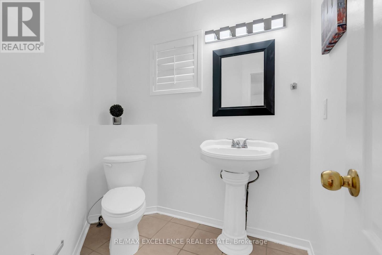 50 Jewel Crescent, Brampton, Ontario  L6R 2P5 - Photo 14 - W13481838