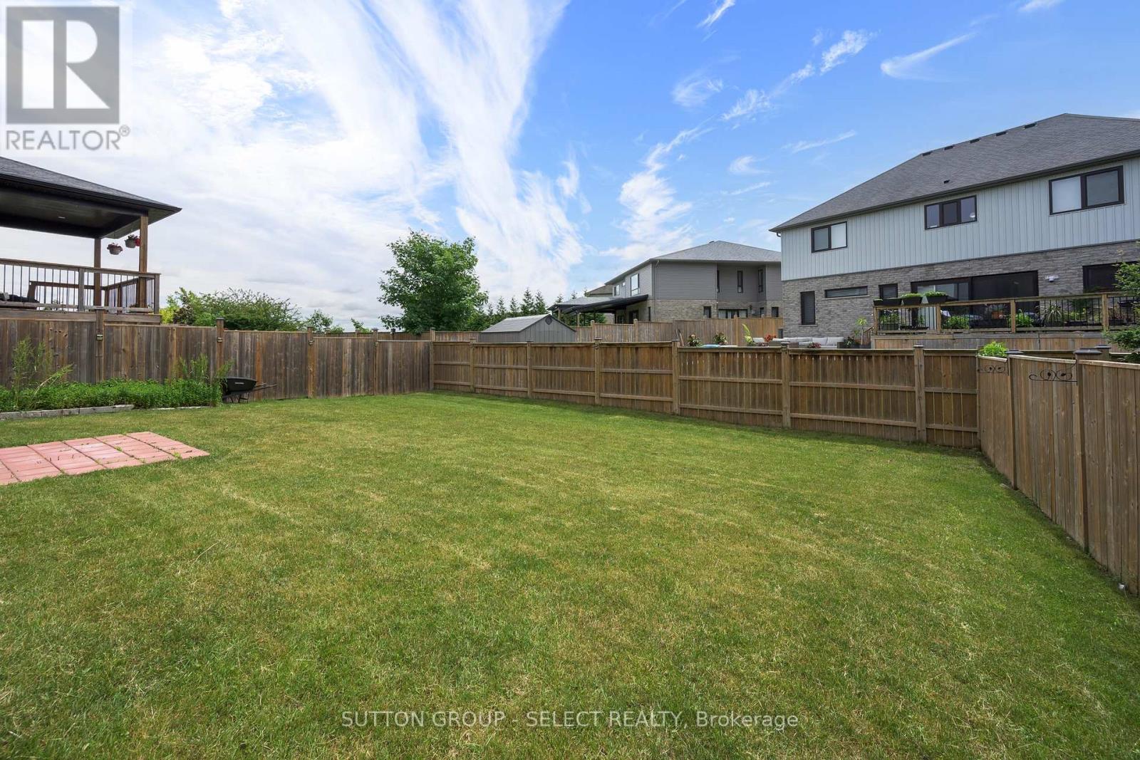 801 Superior Drive, London North, Ontario  N5X 0M1 - Photo 36 - X13642246