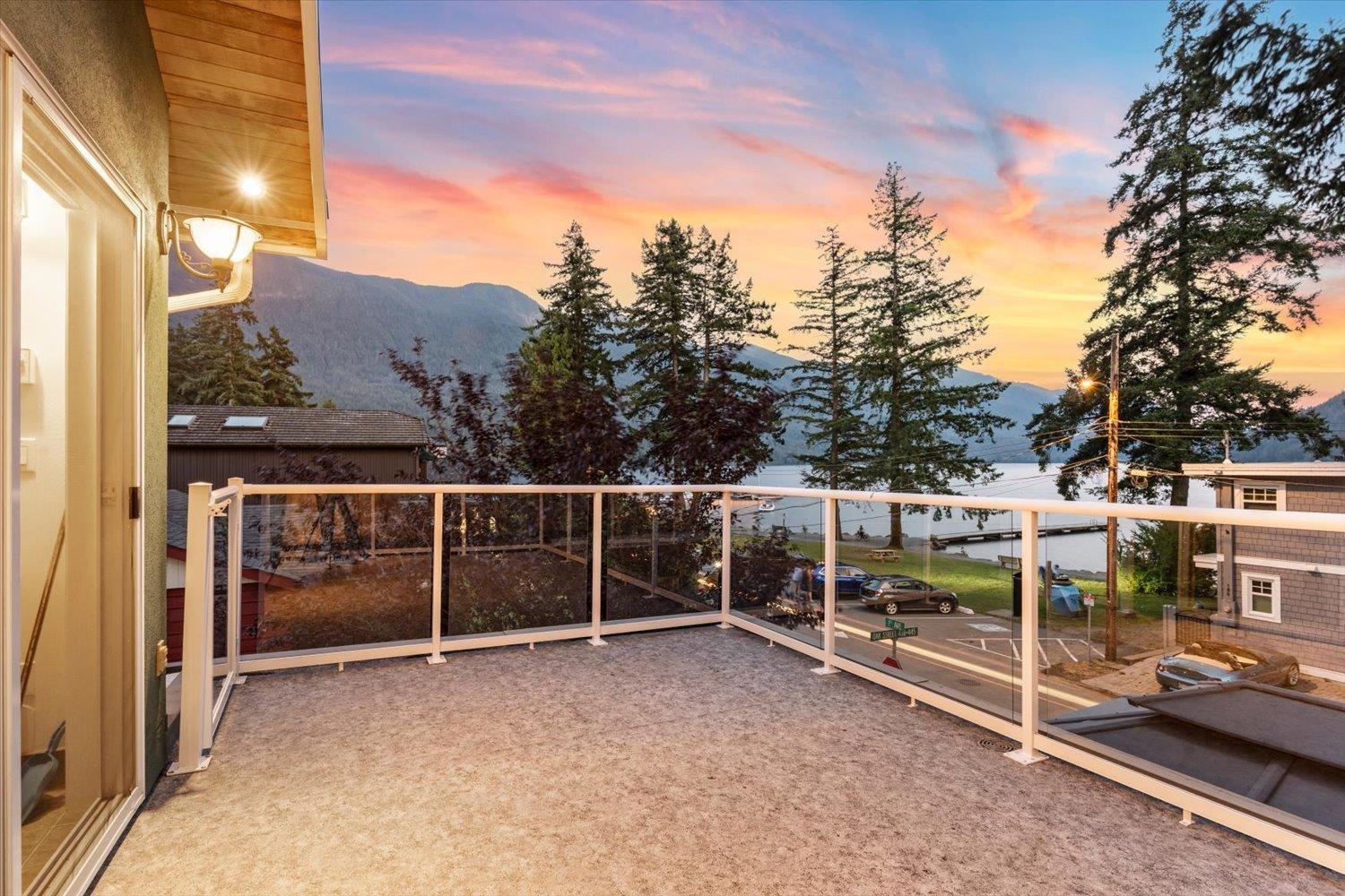 267 First Avenue, Cultus Lake North, Cultus Lake, British Columbia  V2R 4Z4 - Photo 27 - R3151928
