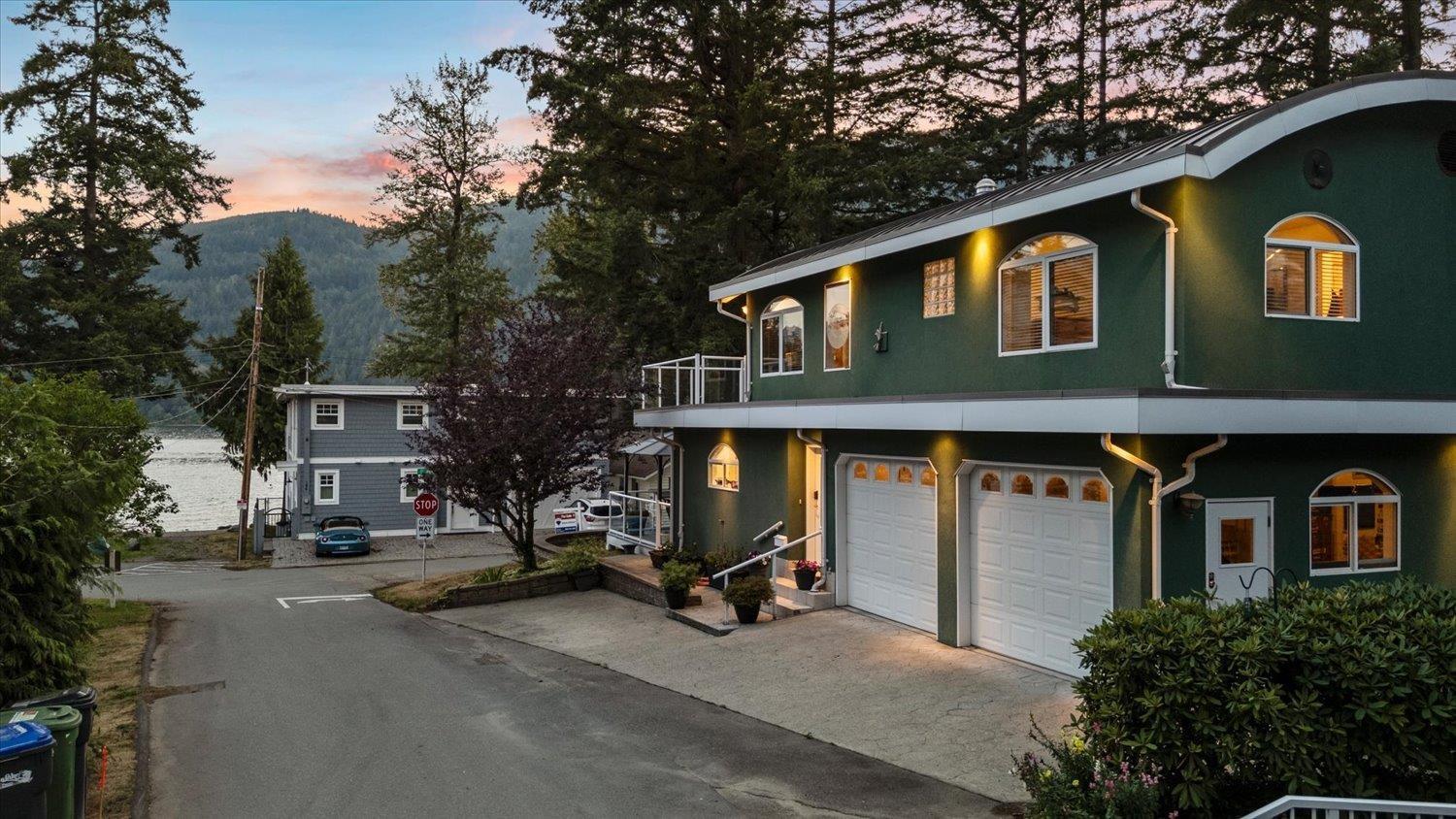 267 First Avenue, Cultus Lake North, Cultus Lake, British Columbia  V2R 4Z4 - Photo 33 - R3151928