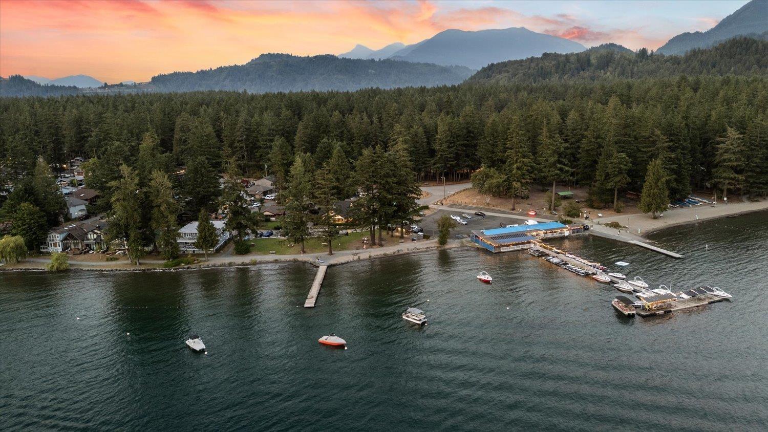 267 First Avenue, Cultus Lake North, Cultus Lake, British Columbia  V2R 4Z4 - Photo 35 - R3151928