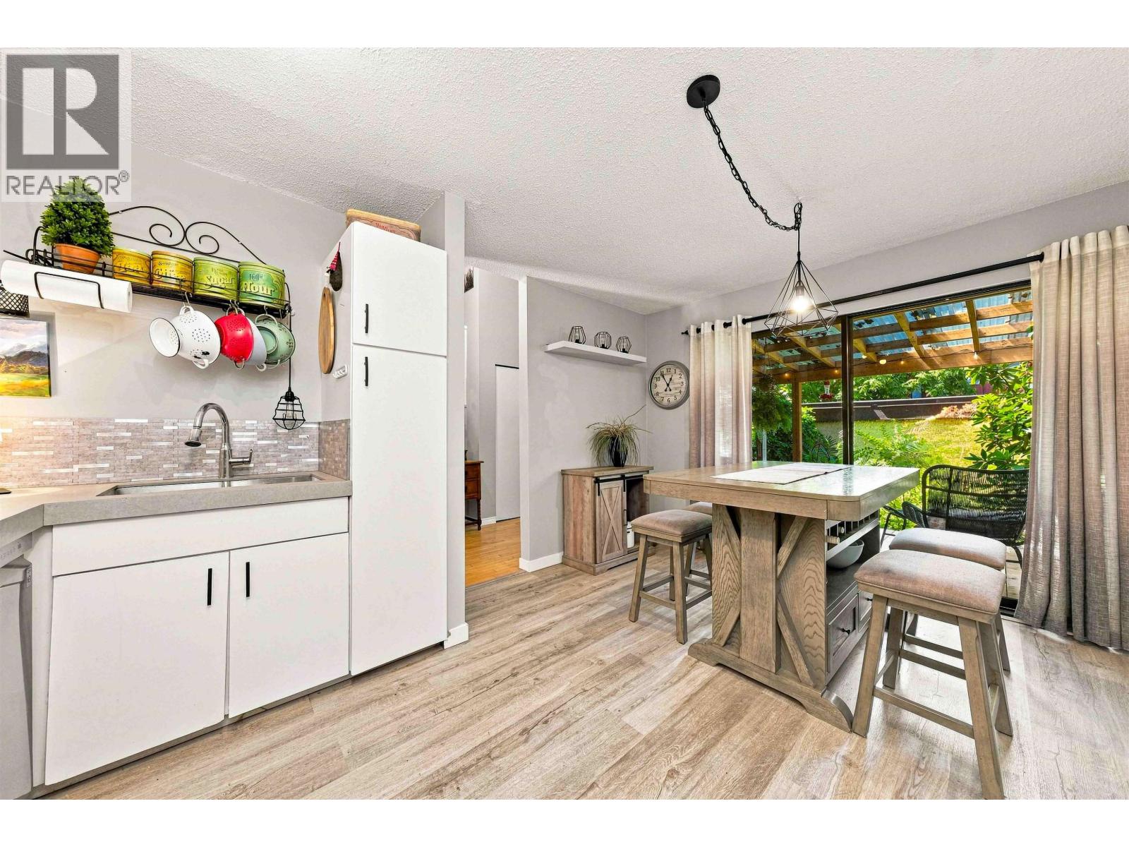 4698 Garden Grove Drive, Burnaby, British Columbia  V5G 3V3 - Photo 18 - R3152895