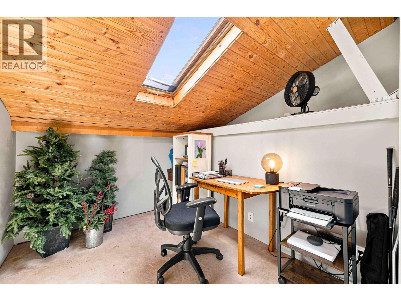 4698 Garden Grove Drive, Burnaby, British Columbia  V5G 3V3 - Photo 27 - R3152895
