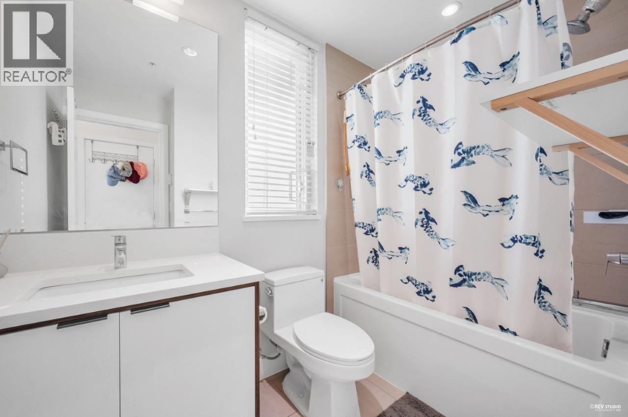 Ph13 5355 Lane Street, Burnaby, British Columbia  V5H 0H1 - Photo 14 - R3152871