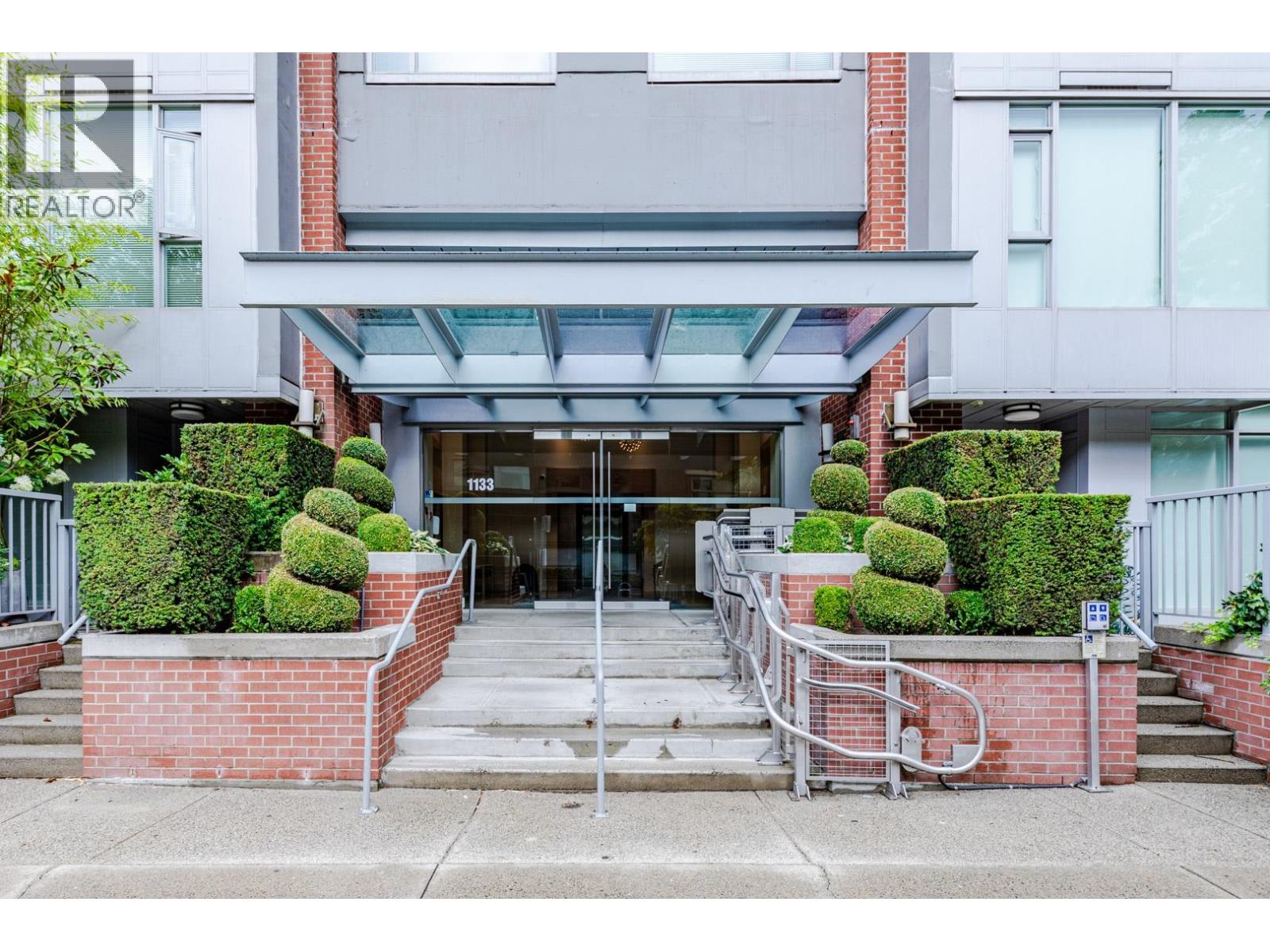 804 1133 Homer Street, Vancouver, British Columbia  V6B 0B1 - Photo 1 - R3152863