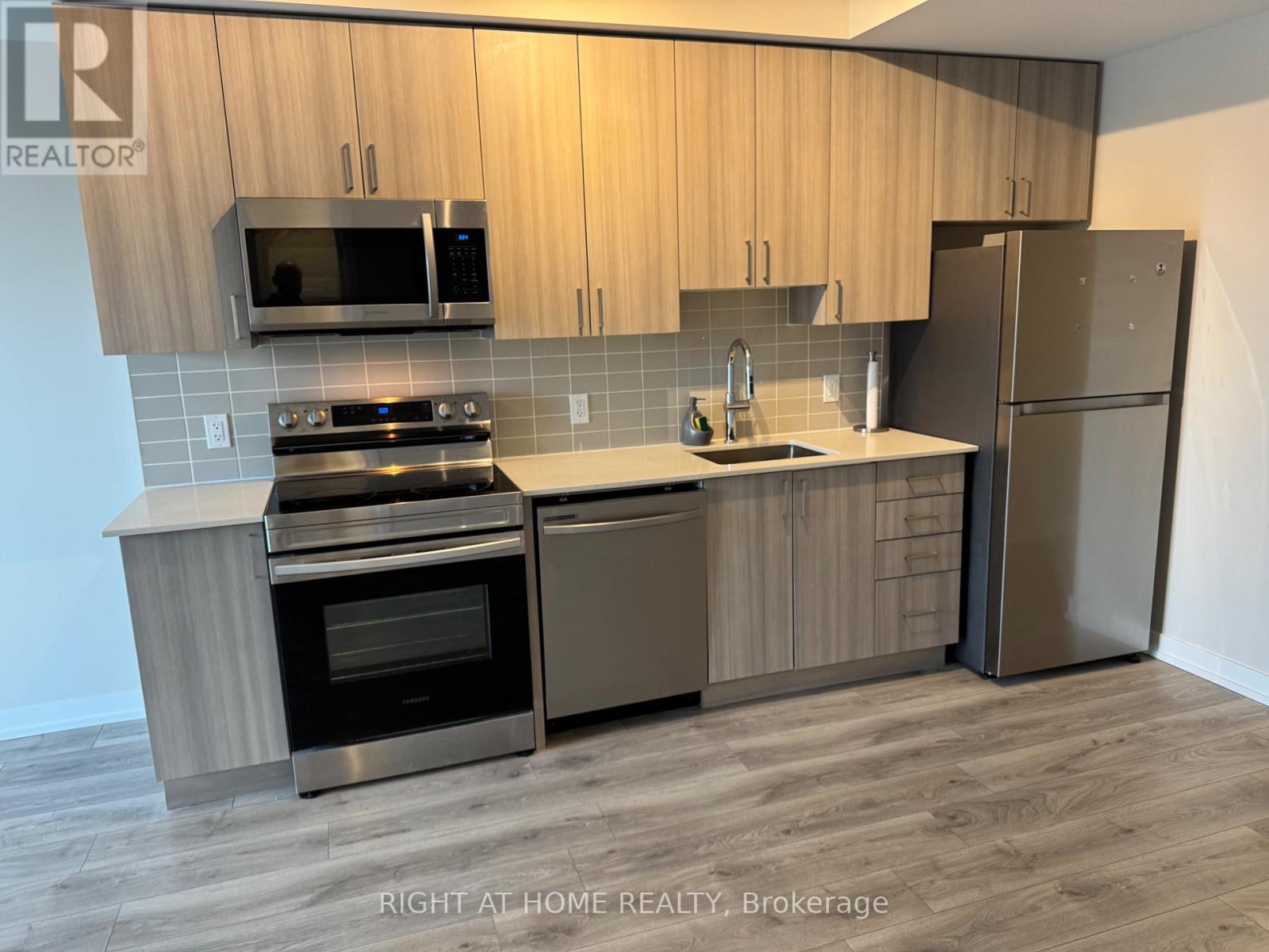 602 - 1455 Celebration Drive, Pickering, Ontario  L1W 1L8 - Photo 20 - E13642210
