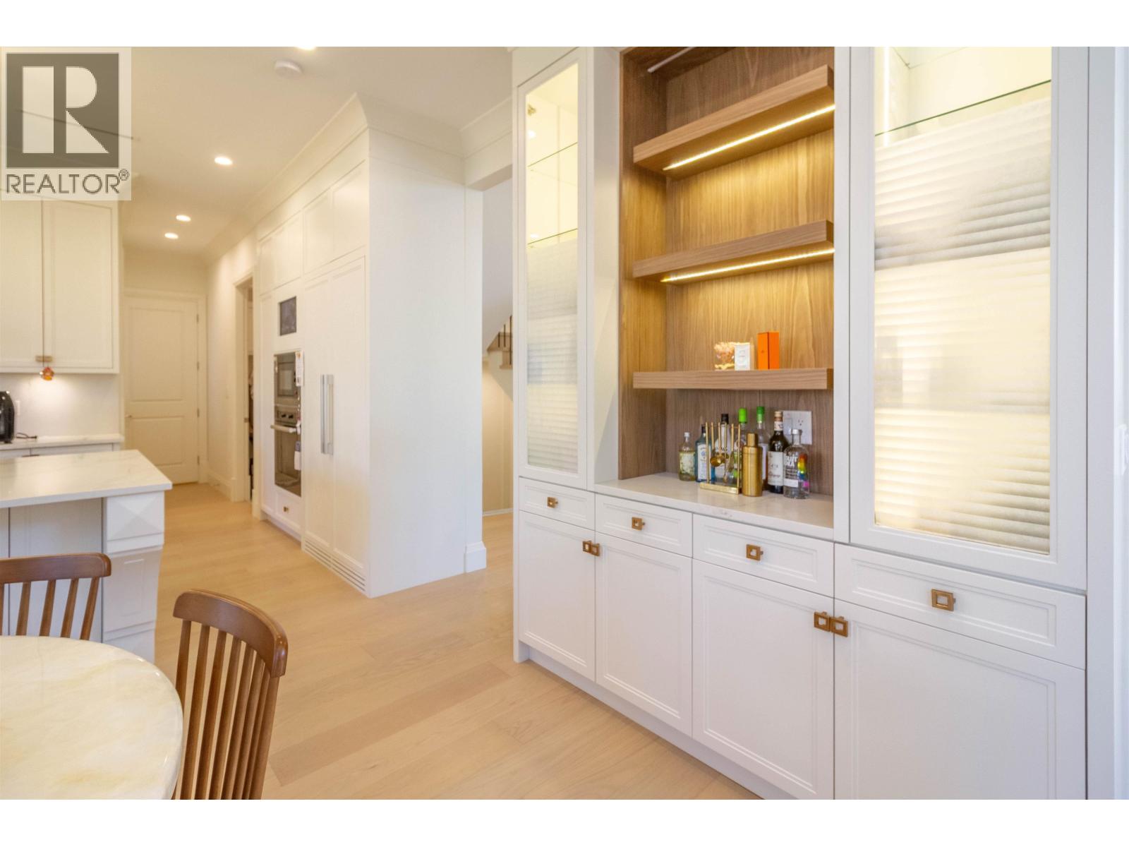 3907 Hertford Street, Burnaby, British Columbia V5G 2R5 - Photo 15 - R3153006