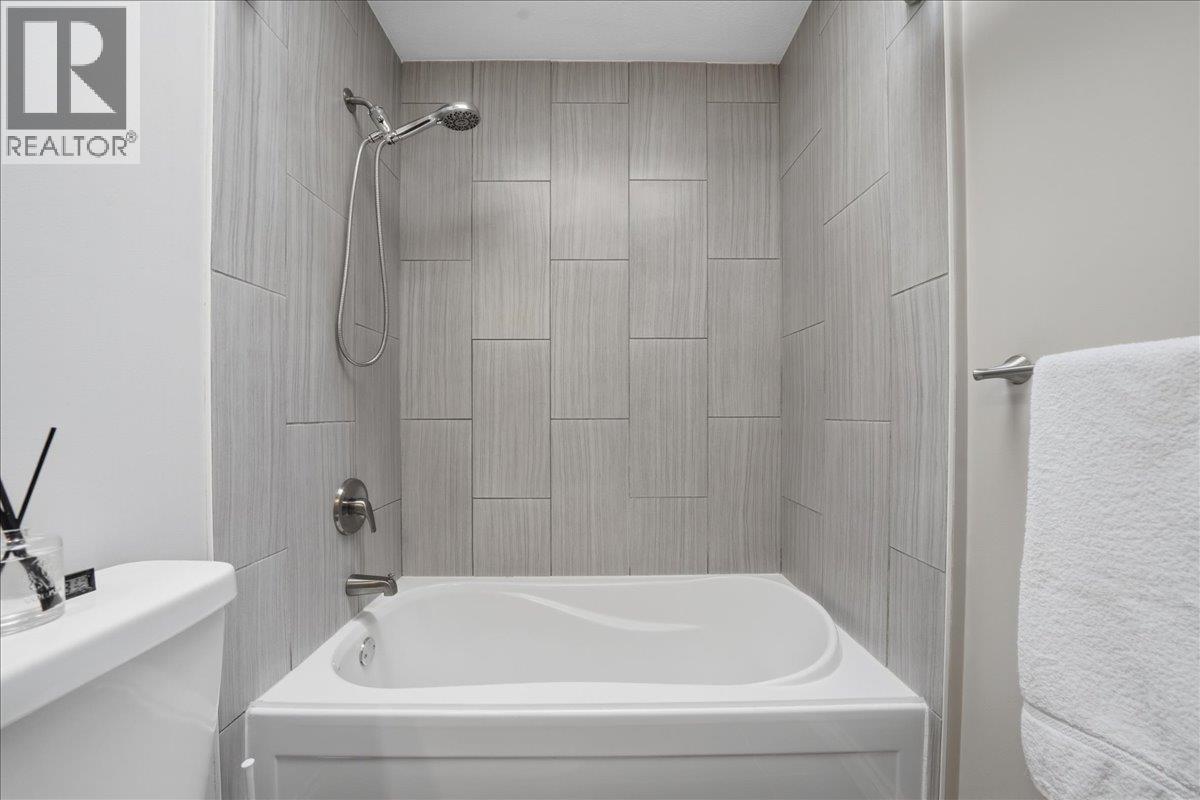 12110 Blossom Street, Maple Ridge, British Columbia V2X 9J9 - Photo 25 - R3153017