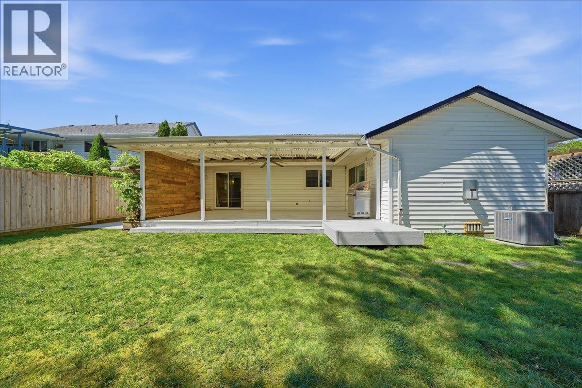 12110 Blossom Street, Maple Ridge, British Columbia V2X 9J9 - Photo 27 - R3153017
