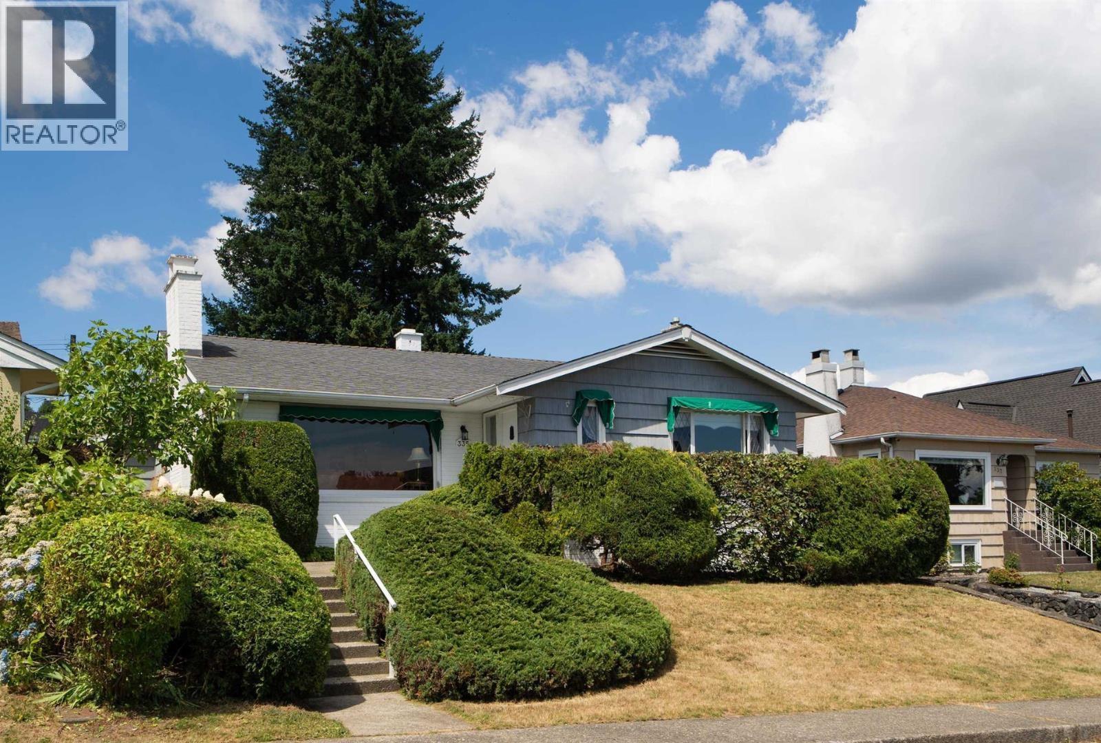 335 CHURCHILL AVENUE, New Westminster, British Columbia