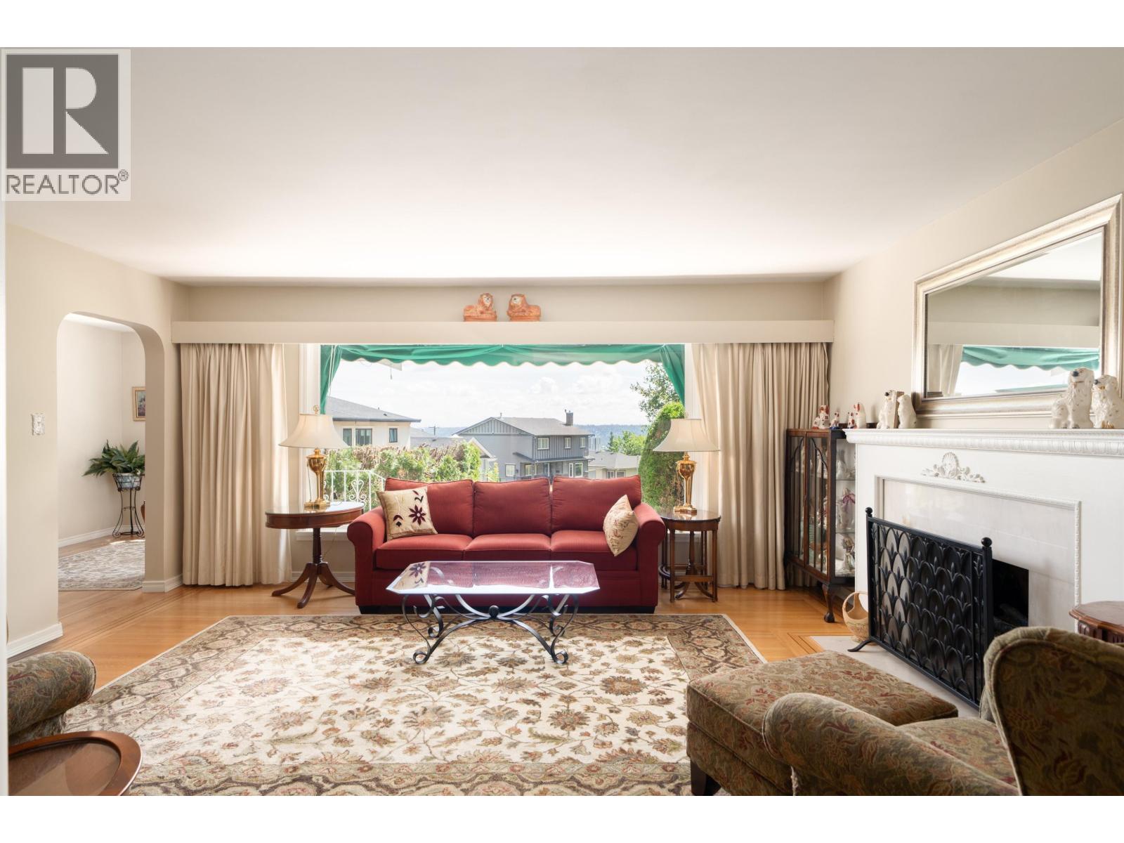 335 Churchill Avenue, New Westminster, British Columbia  V3L 4P5 - Photo 10 - R3153021