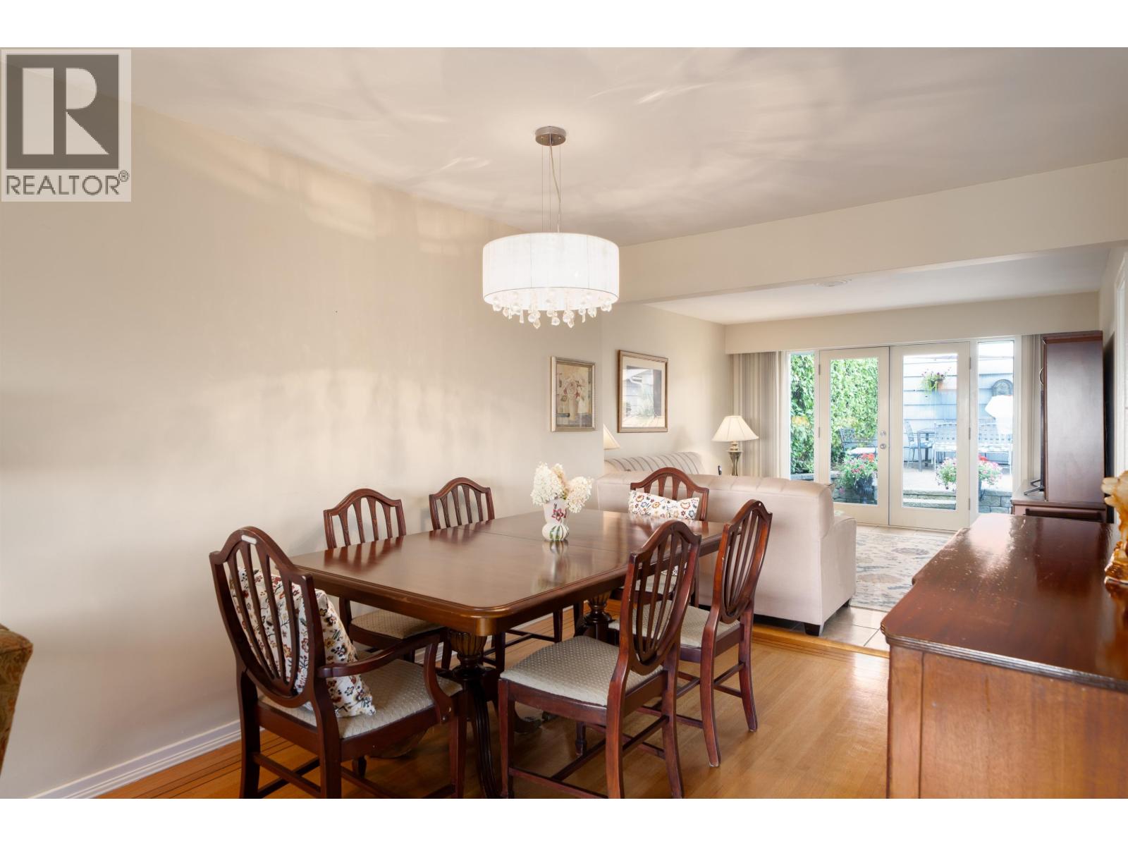 335 Churchill Avenue, New Westminster, British Columbia  V3L 4P5 - Photo 13 - R3153021