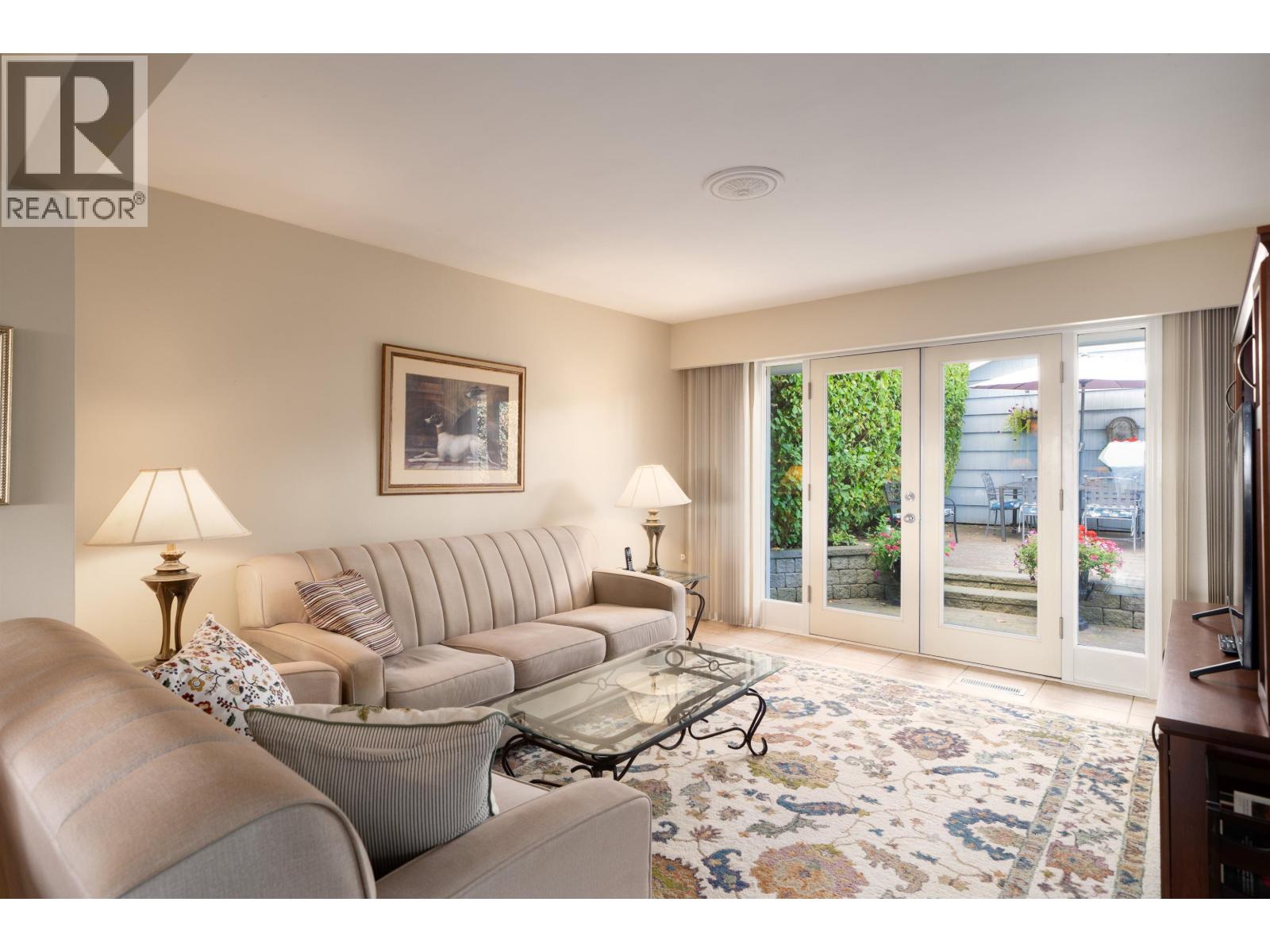 335 Churchill Avenue, New Westminster, British Columbia  V3L 4P5 - Photo 15 - R3153021