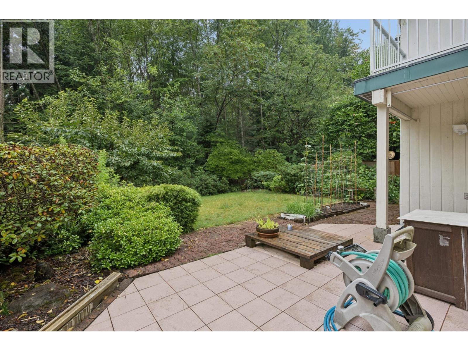 5609 White Pine Lane, North Vancouver, British Columbia V7R 4S1 - Photo 38 - R3153027