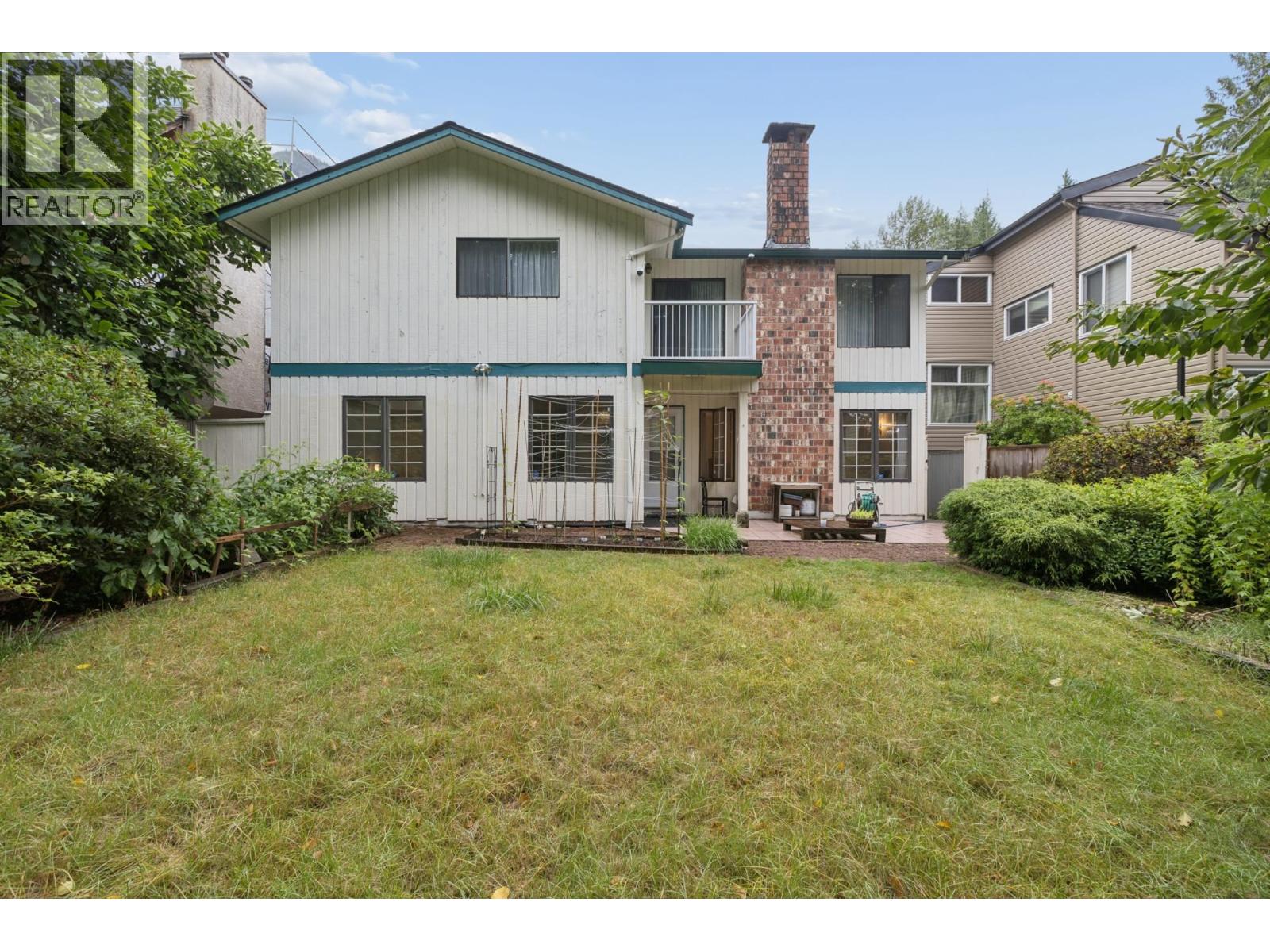 5609 White Pine Lane, North Vancouver, British Columbia V7R 4S1 - Photo 39 - R3153027