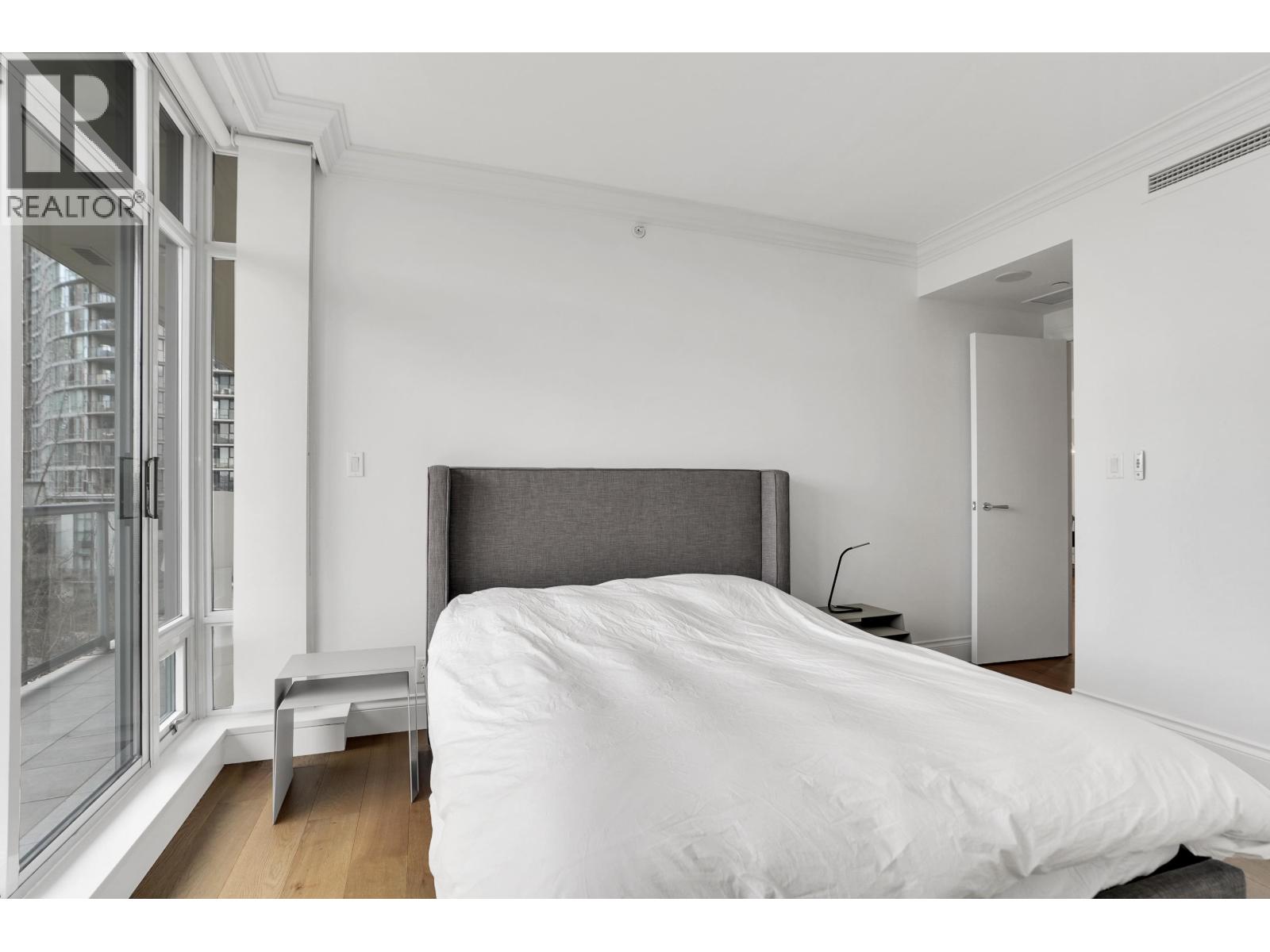 701 426 Beach Crescent, Vancouver, British Columbia  V6Z 3E9 - Photo 15 - R3153011