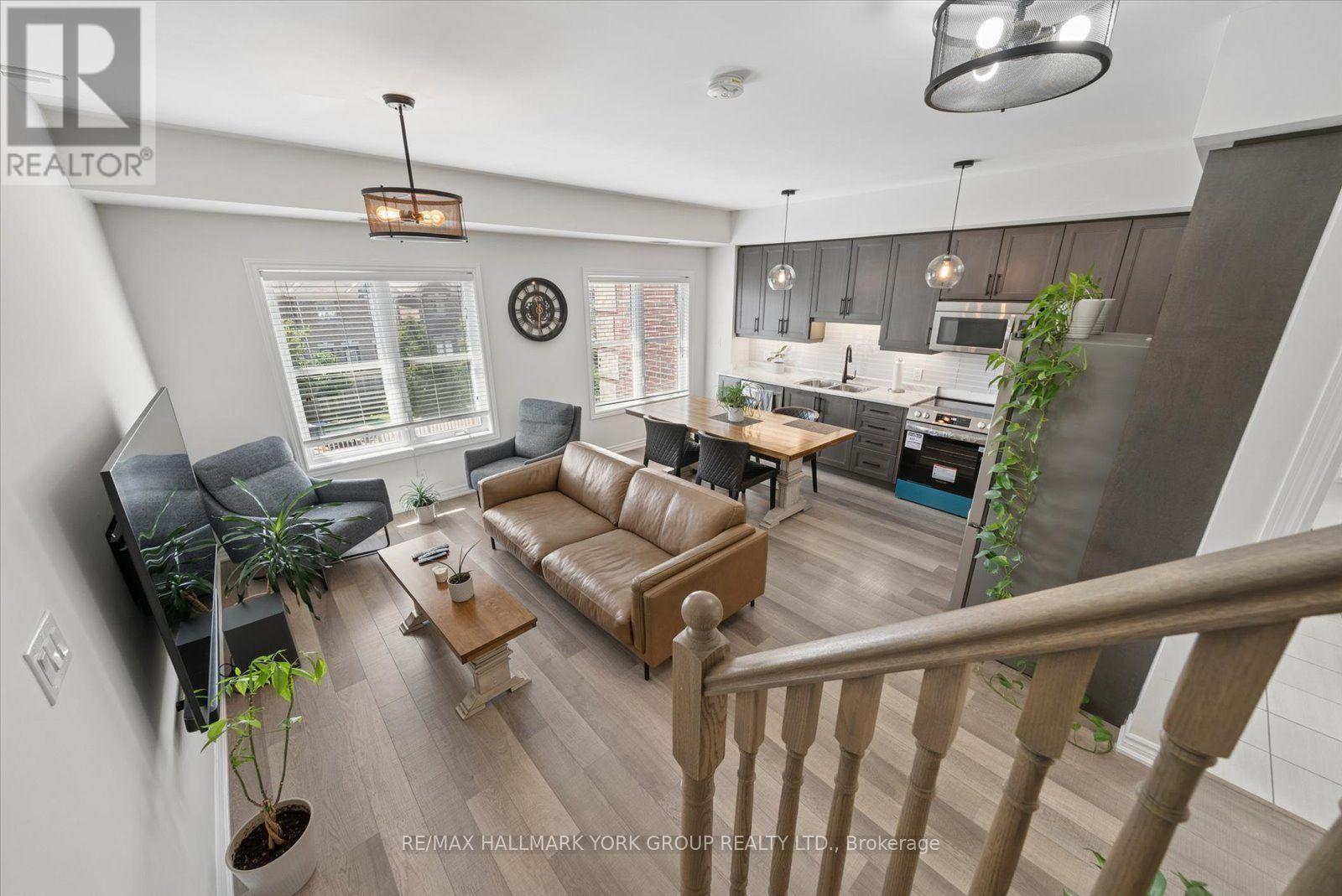 203 - 3905 MAJOR MACKENZIE DRIVE, Vaughan, Ontario