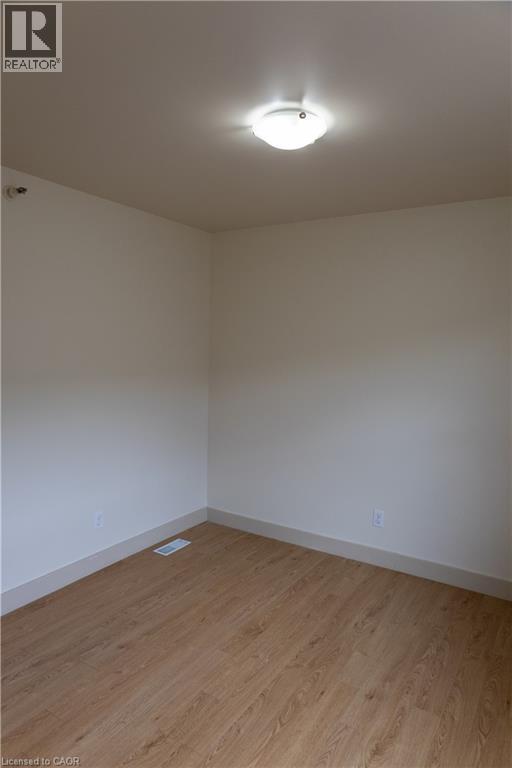 40 East Avenue, Brantford, Ontario  N3S 3L3 - Photo 5 - 40853580