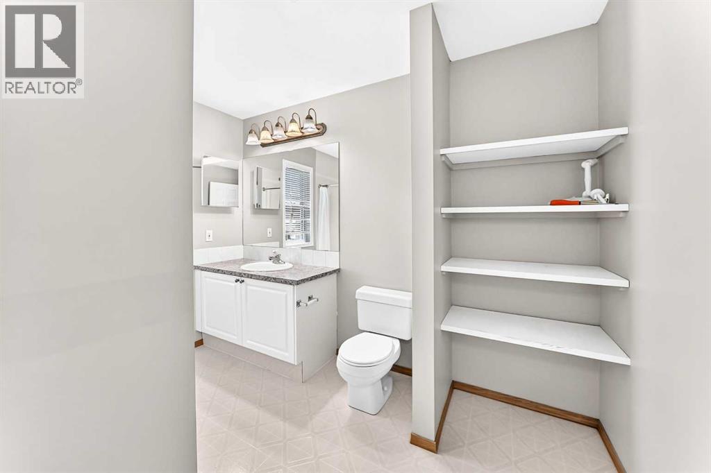 87 Citadel Peak Circle NW, Calgary, Alberta  T3G 4H6 - Photo 21 - A2332634