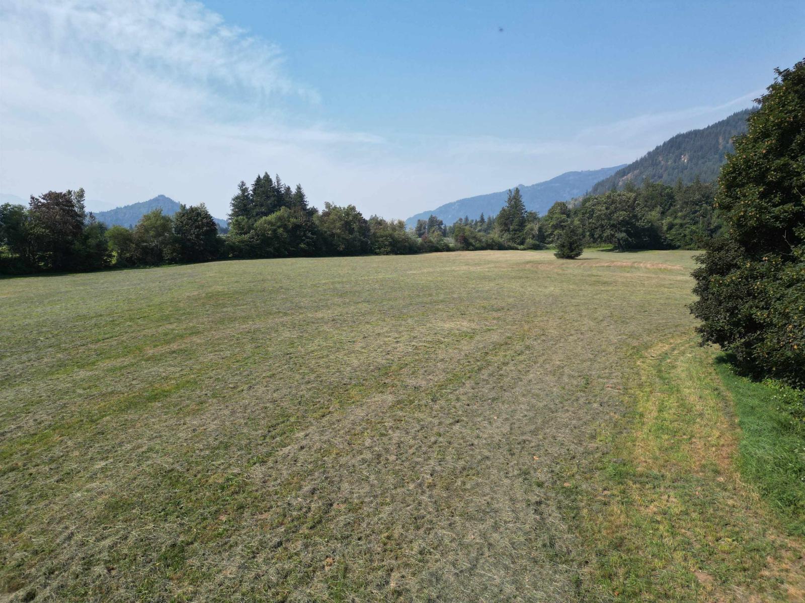 3705 Hot Springs Road, Agassiz, Agassiz, British Columbia  V0M 1A3 - Photo 5 - R2919101