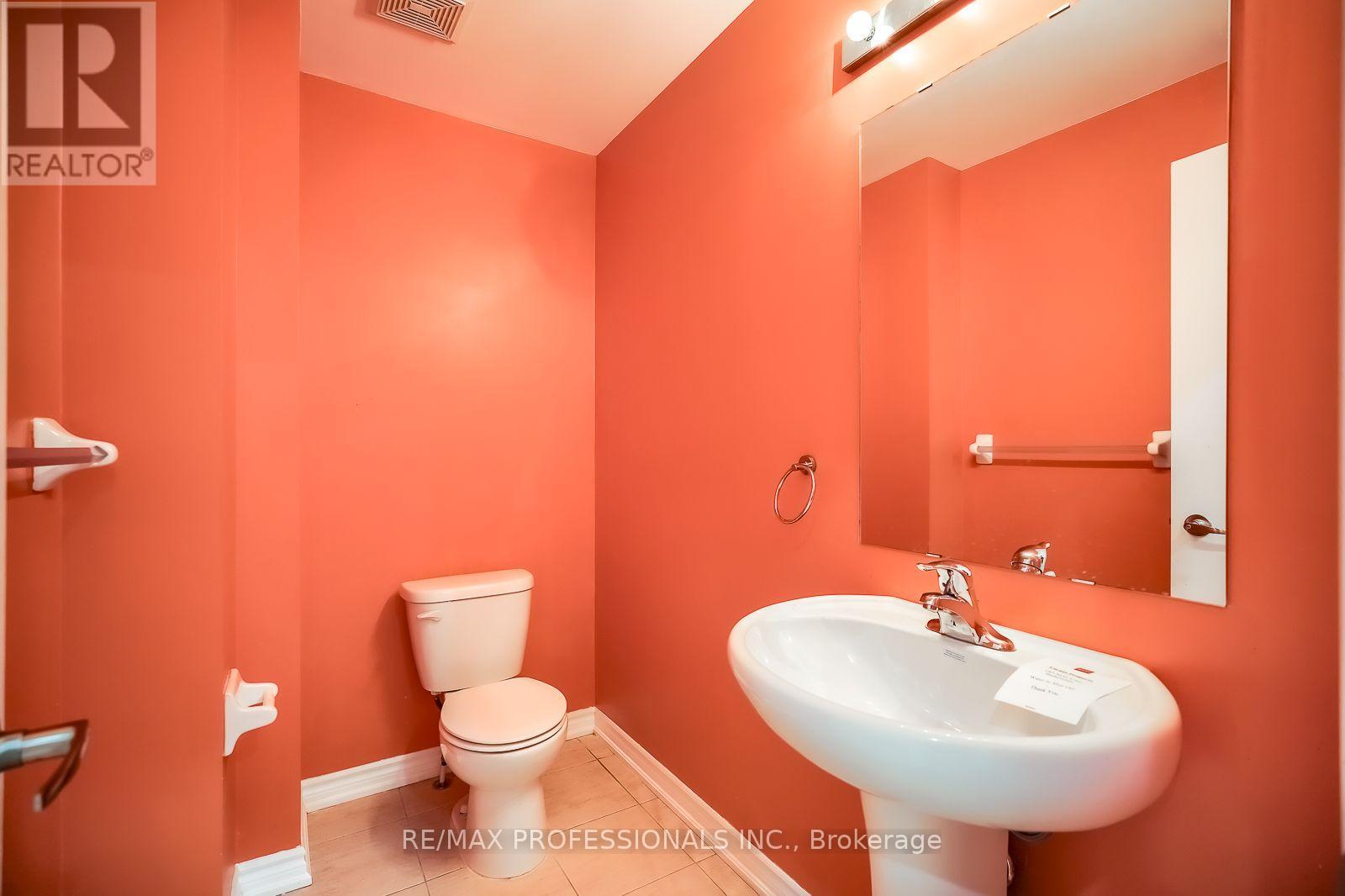 13 Yately Street, Brampton, Ontario  L7A 4R9 - Photo 14 - W13642168