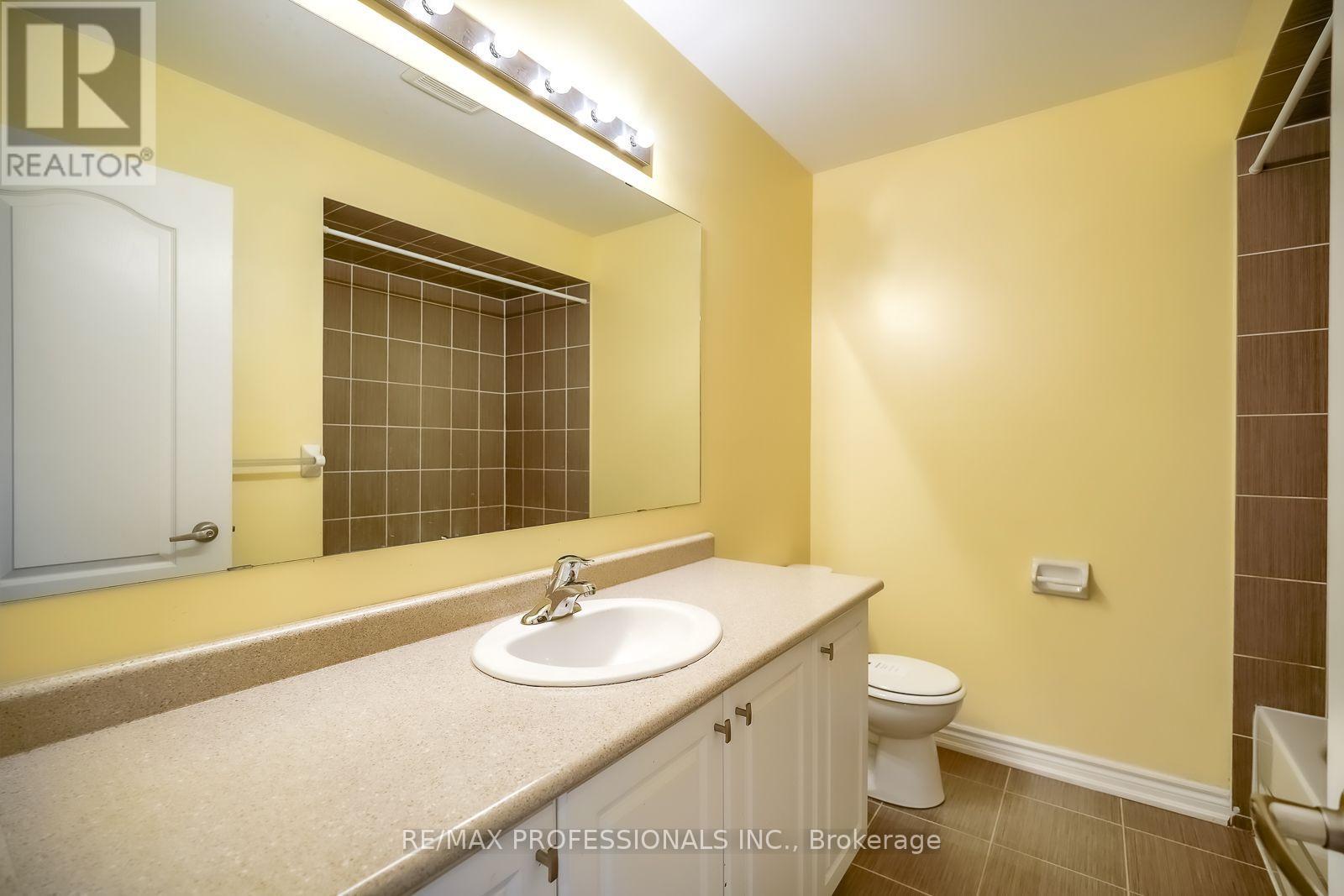 13 Yately Street, Brampton, Ontario  L7A 4R9 - Photo 24 - W13642168