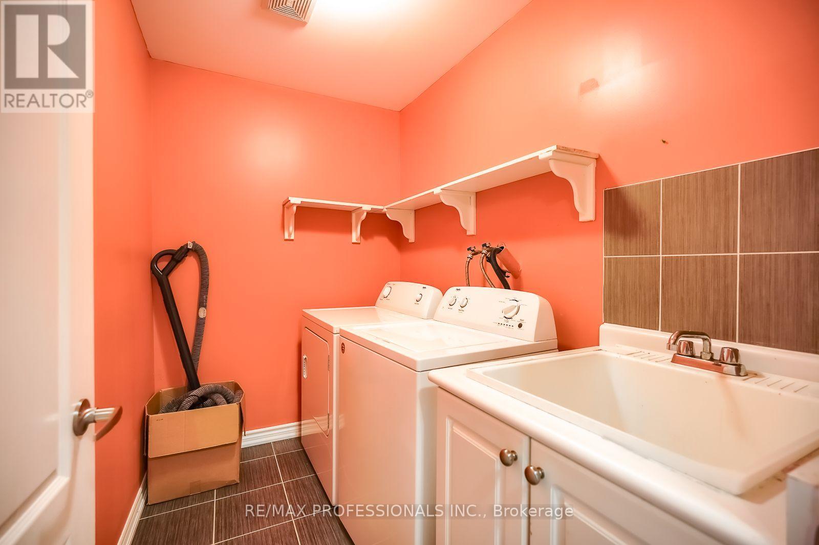 13 Yately Street, Brampton, Ontario  L7A 4R9 - Photo 25 - W13642168