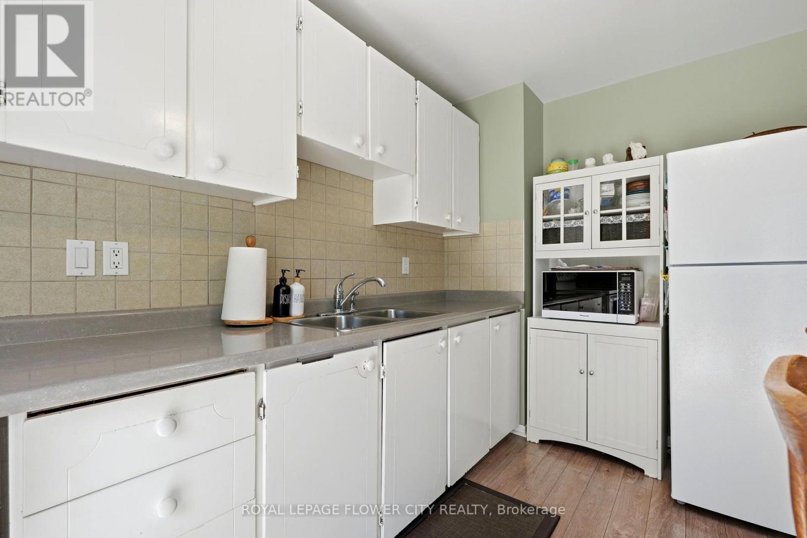 132 Fallingdale Crescent, Brampton, Ontario  L6T 3J6 - Photo 14 - W13642194