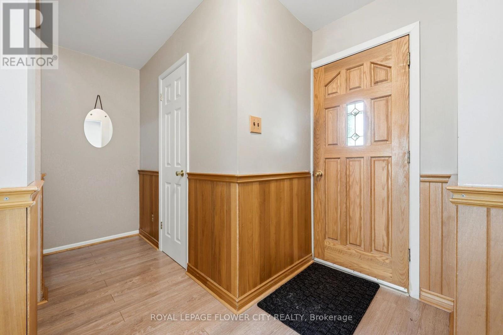 132 Fallingdale Crescent, Brampton, Ontario  L6T 3J6 - Photo 3 - W13642194