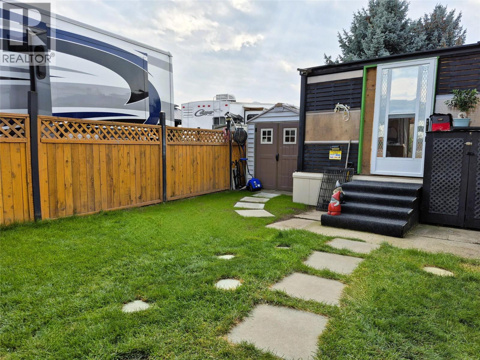 415 Commonwealth Road Unit# 12 Kelowna Photo 8