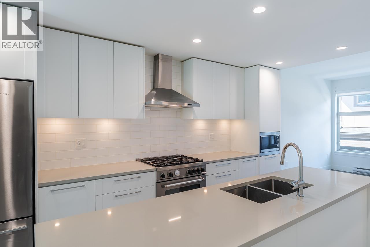 2316 St. Andrews Street, Port Moody, British Columbia  V3H 2A8 - Photo 9 - R3152377