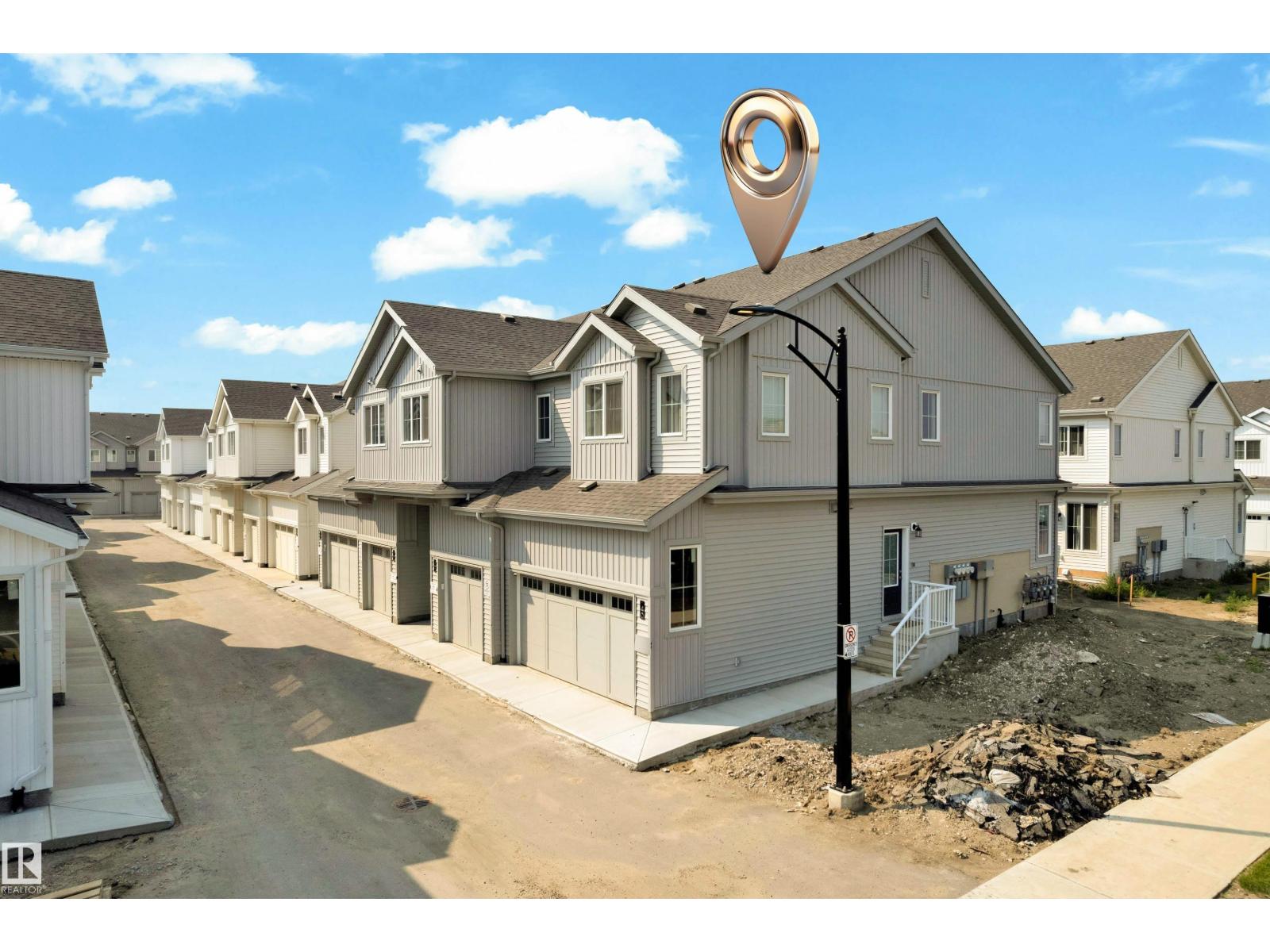 #40 7110 Keswick CM SW, Edmonton