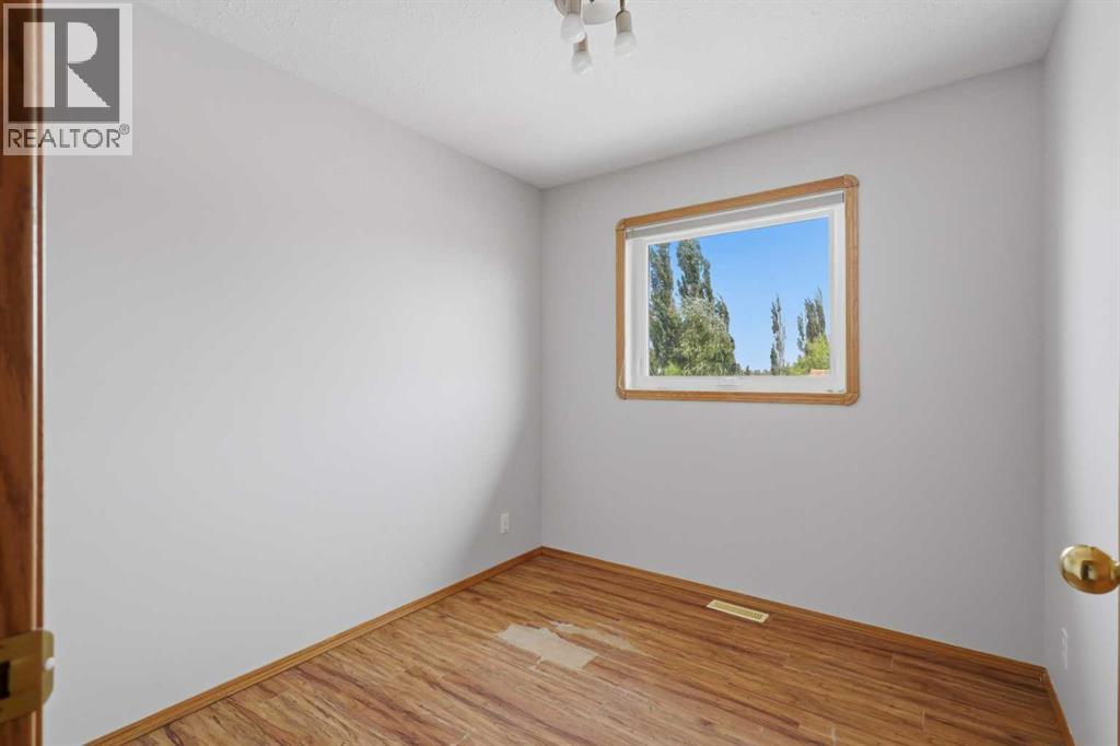 31 Palmer Close, Sylvan Lake, Alberta  T4S 1K3 - Photo 10 - A2329376