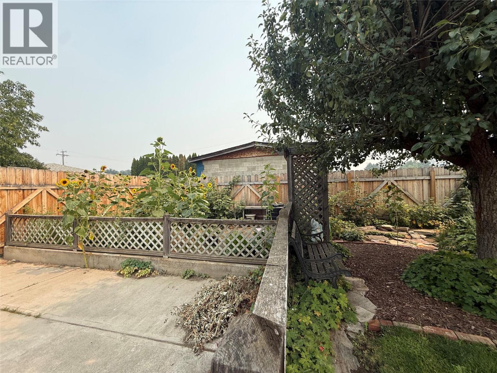 1687 Canford Avenue, Merritt, British Columbia  V1K 1B8 - Photo 51 - 10381038
