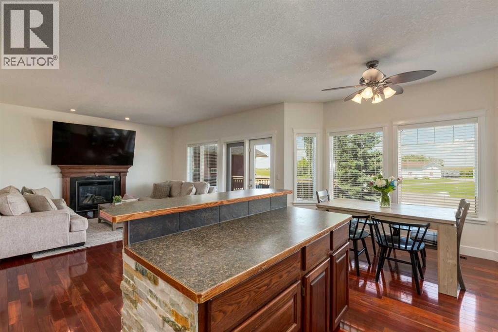 156 Camden Court, Strathmore, Alberta  T1P 1Y1 - Photo 12 - A2324200